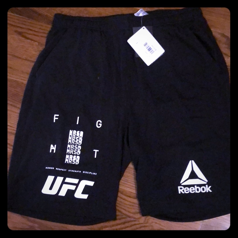 👊🏼👊🏼 official UFC shorts 👊🏼👊🏼👊🏼